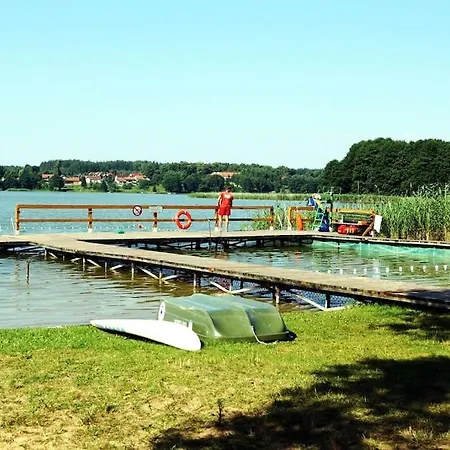 بيت للعطل Domek Nad Samym Jeziorem Z Molo, Jezioro, Las ووكتا